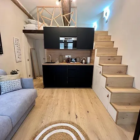 Cute Duplex Апартаменты *